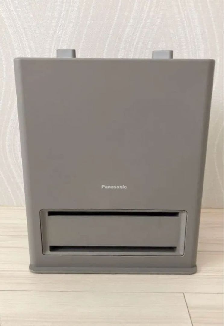 【新品未使用】Panasonic セラミックファンヒーター チャコール