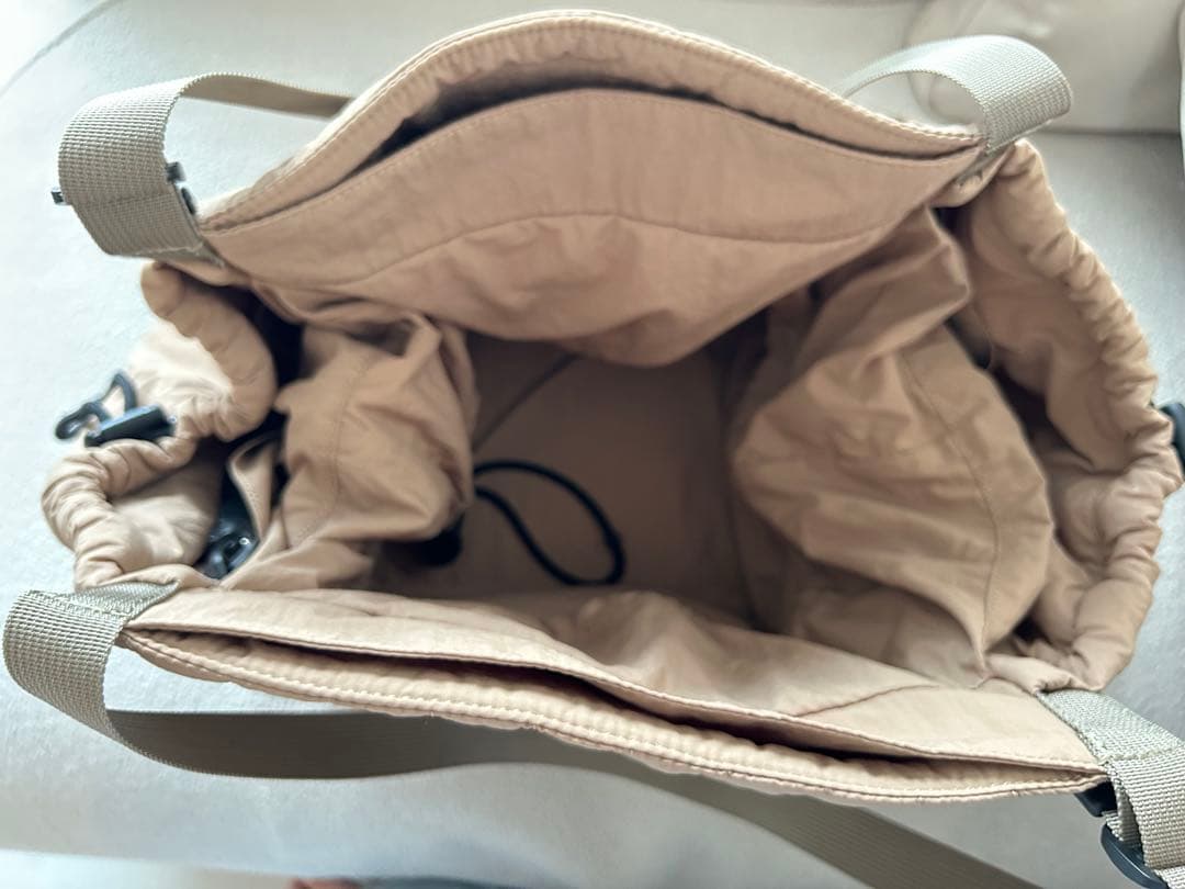 【美品】SOLPRESA マザーズバック M グレイッシュベージュ　※最終値下げ