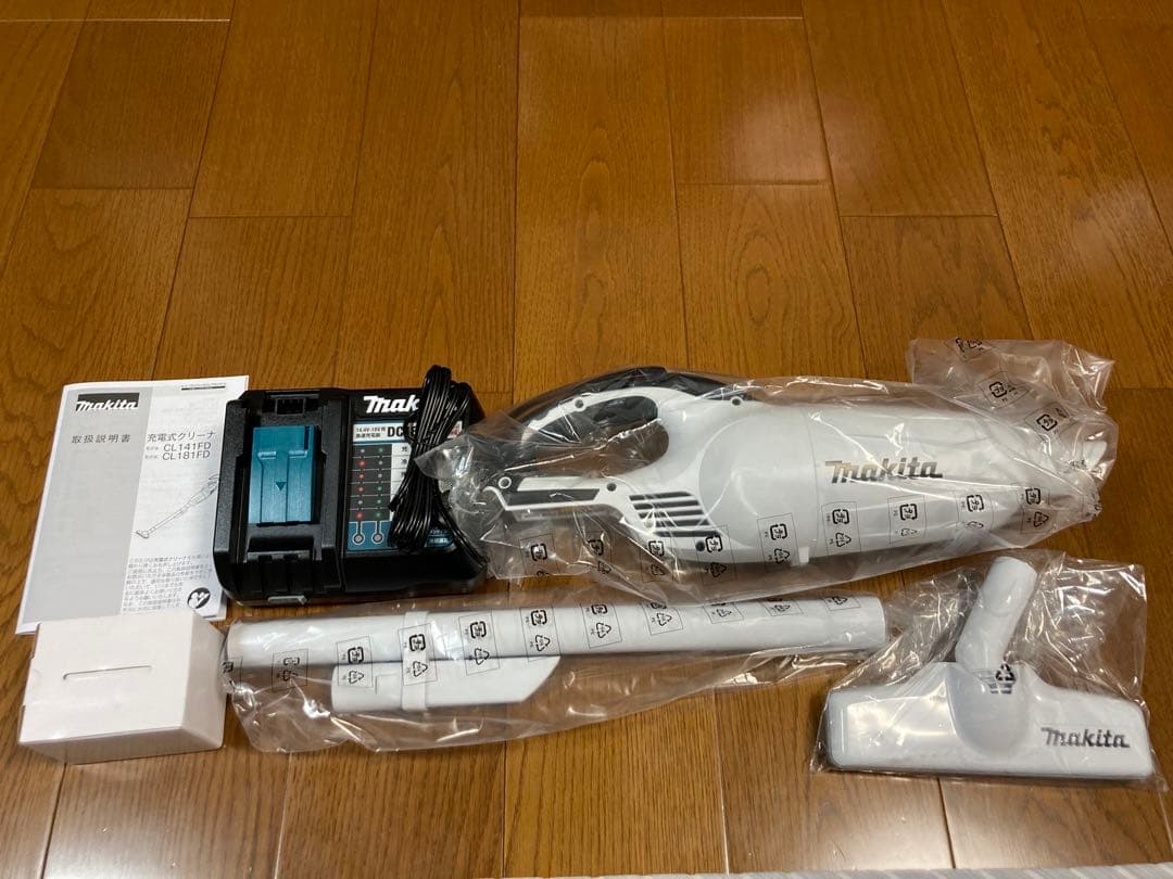 【新品】Makita 充電式クリーナー