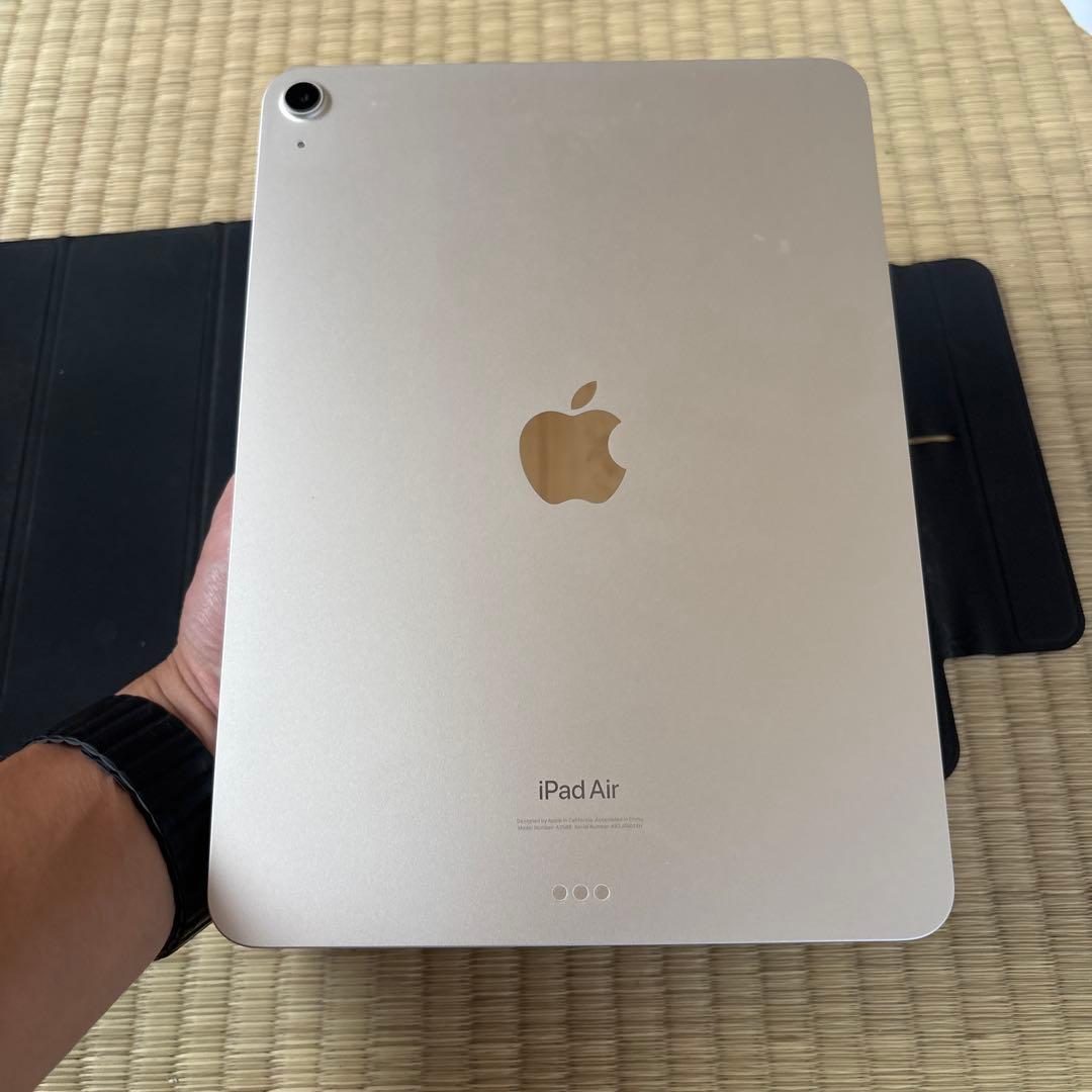 iPad Air第5世代　ケースあり64GB