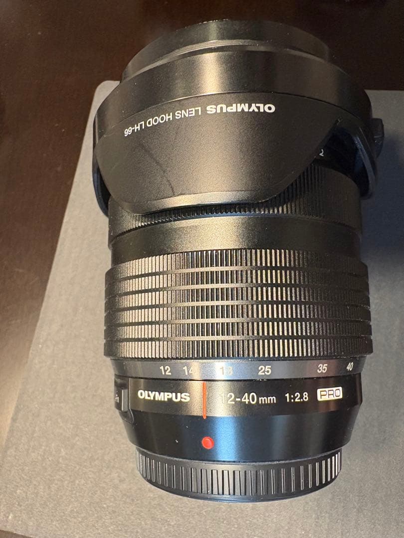 Olympus M.Zuiko 12-40mm f/2.8 レンズ