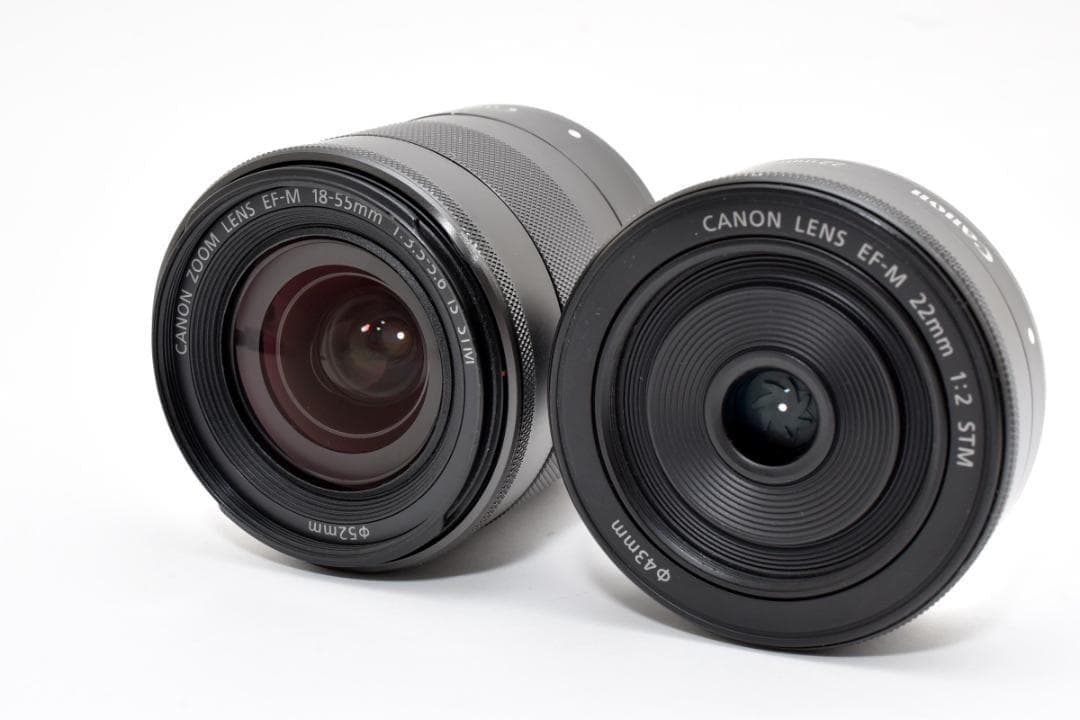 ■ 美品 ■ キヤノン　Canon EOS M Wレンズキット 付属品完備