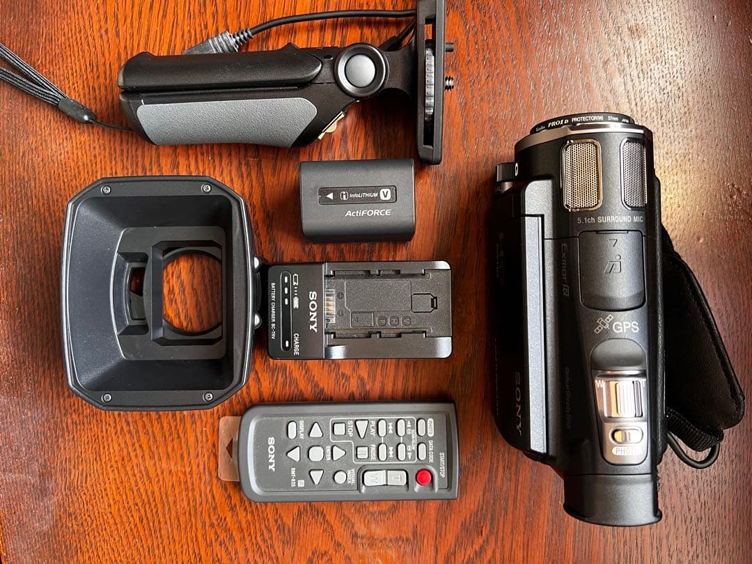 SONY HDR-CX700Vビデオカメラ他 ケンケン