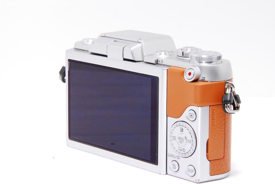 美品 LUMIX DMC-GF7 ブラウン ダブルレンズキット 一眼658回