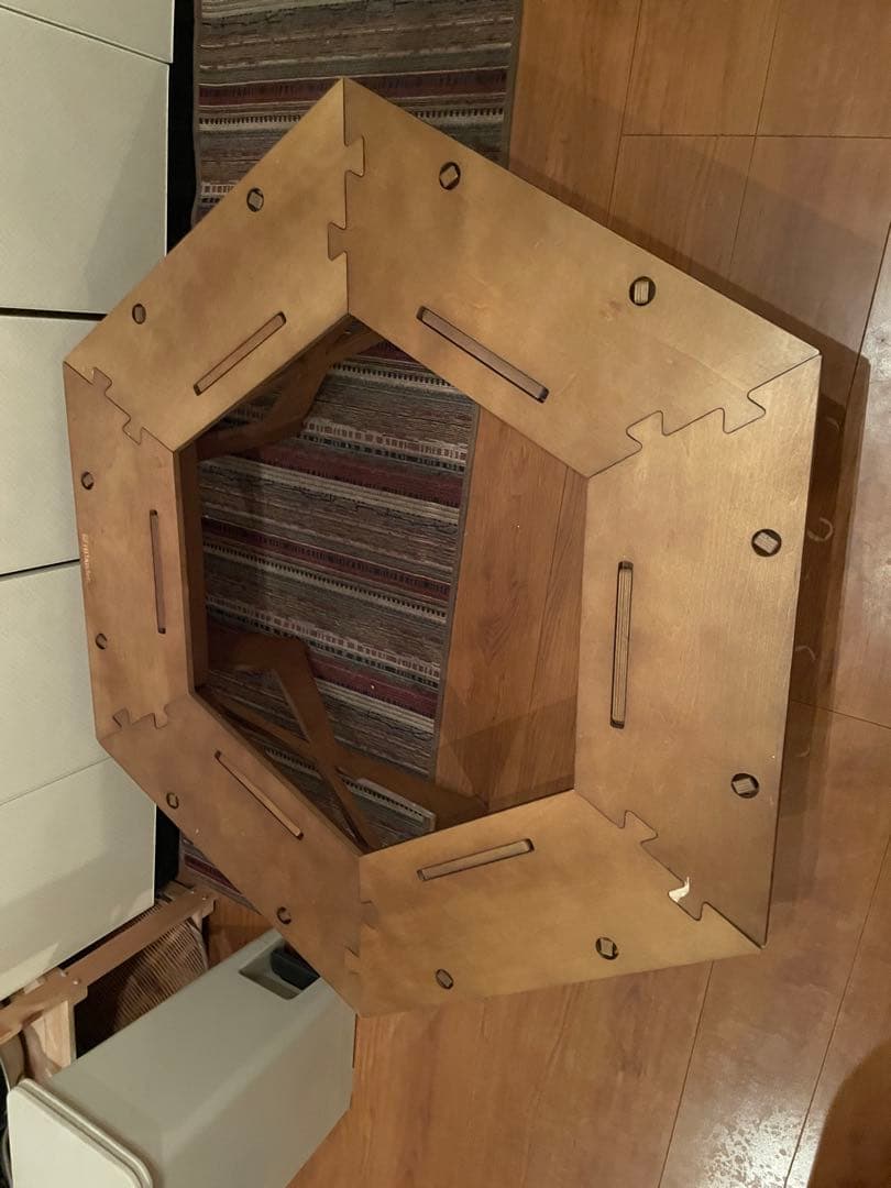 ハイランダー　ヘキサテーブル