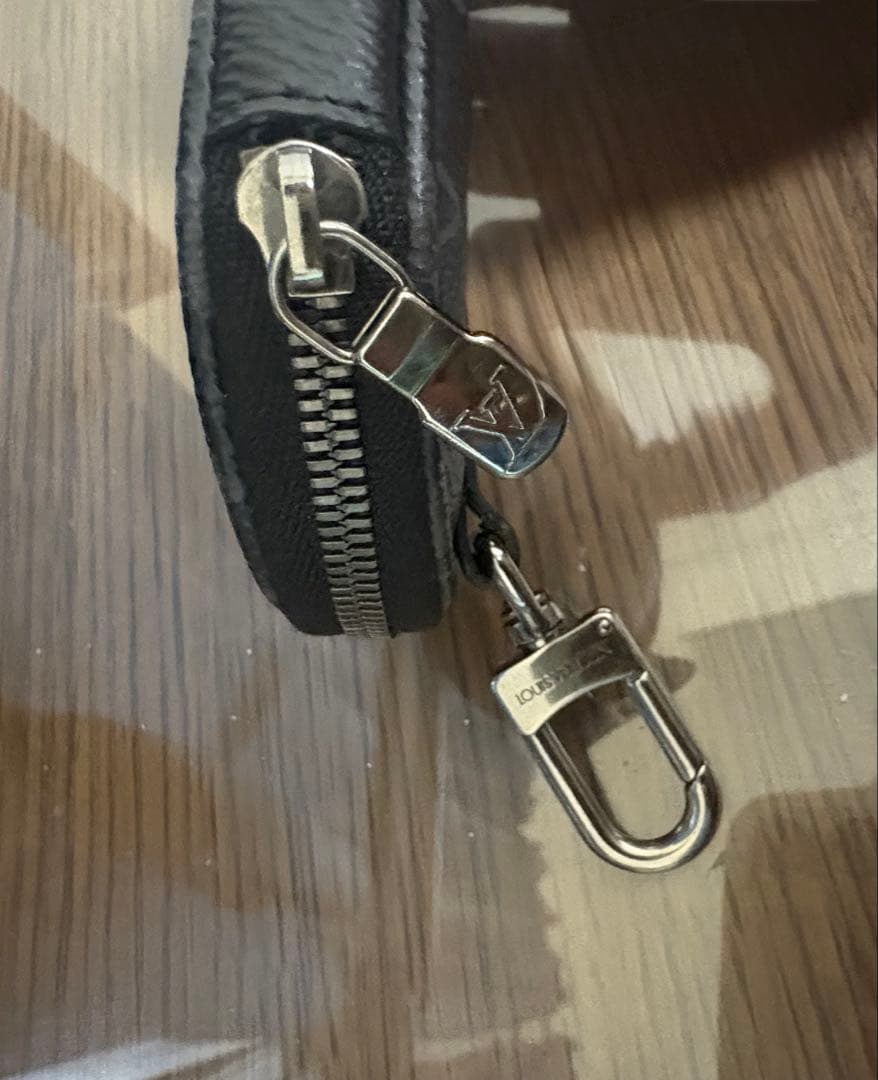 ルイヴィトン エクリプス ポルトクレ  キーケス