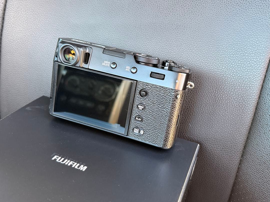 【美品・保証付】Fujifilm X100Ⅵ ブラック 付属品完備