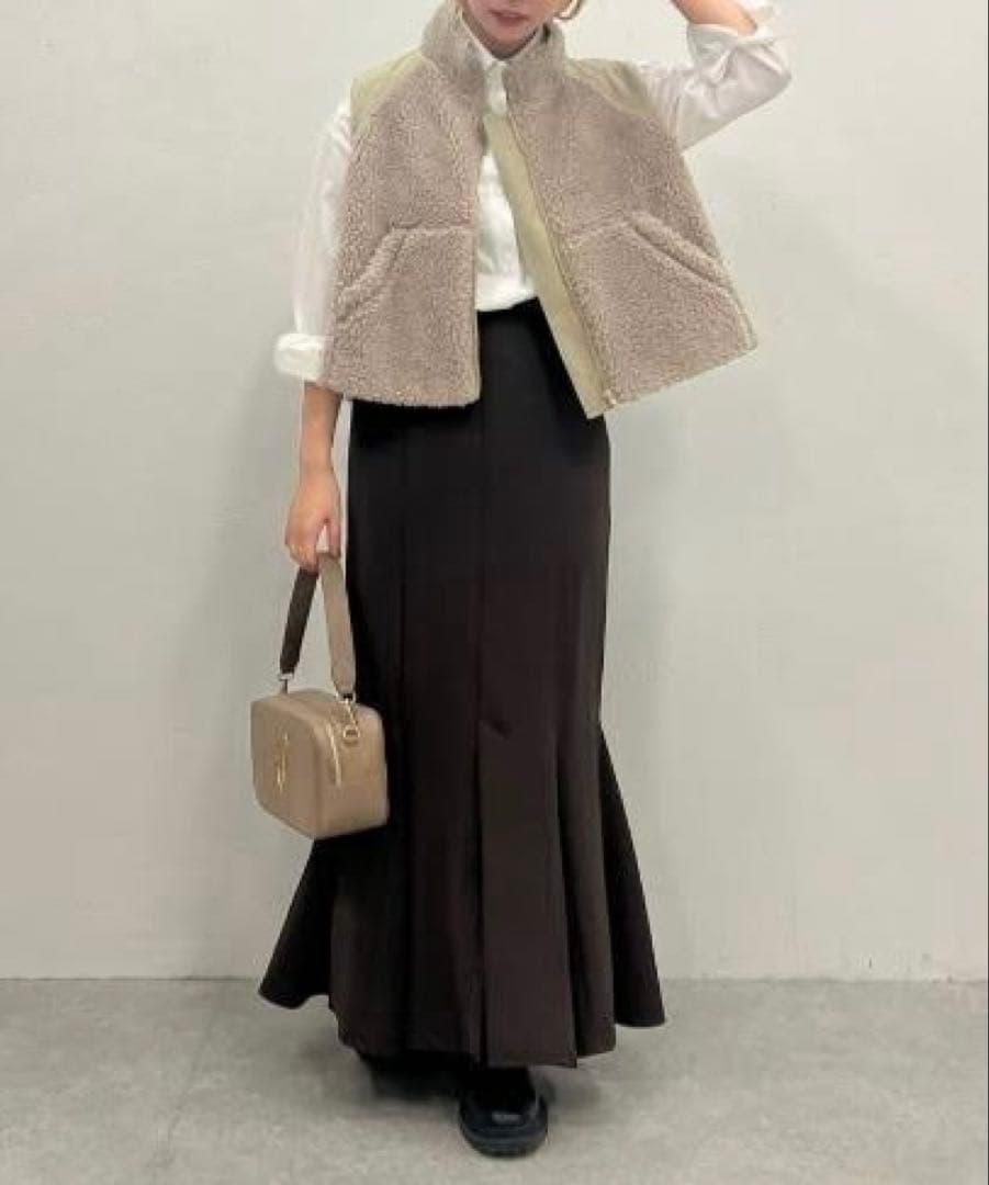 ear PAPILLONNER イアパピヨネ ボアベスト付き馬刺しゅうコート