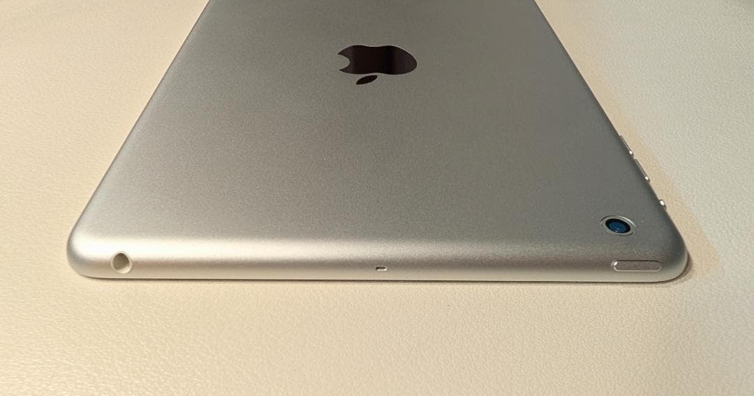 iPad Mini Wi-Fi 16GB MD531J/A ホワイトシルバー