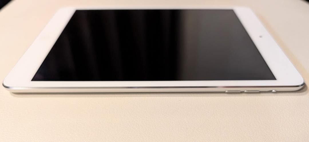 iPad Mini Wi-Fi 16GB MD531J/A ホワイトシルバー