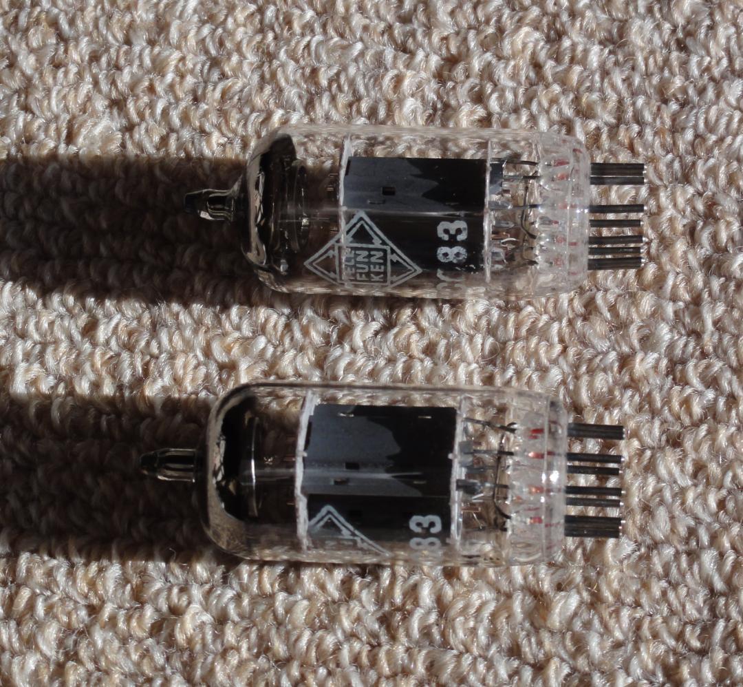 真空管　TELEFUNKEN ECC83　スムースプレート