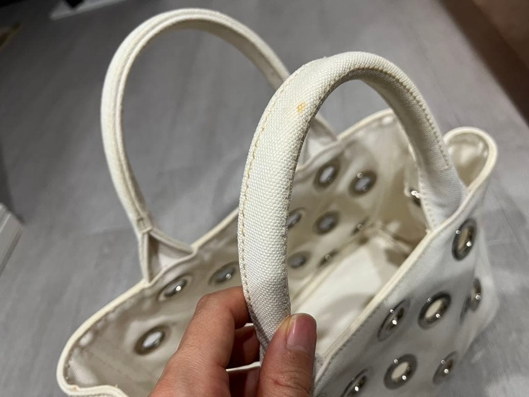 【まりあ】 PRADA プラダ ホワイト カナパ ハンドバッグ