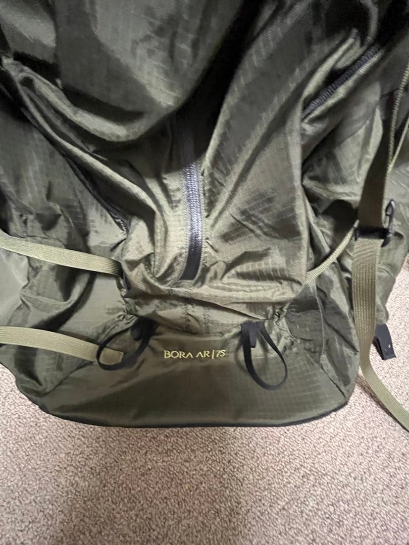 BORA AR 75 バックパック オリーブグリーン