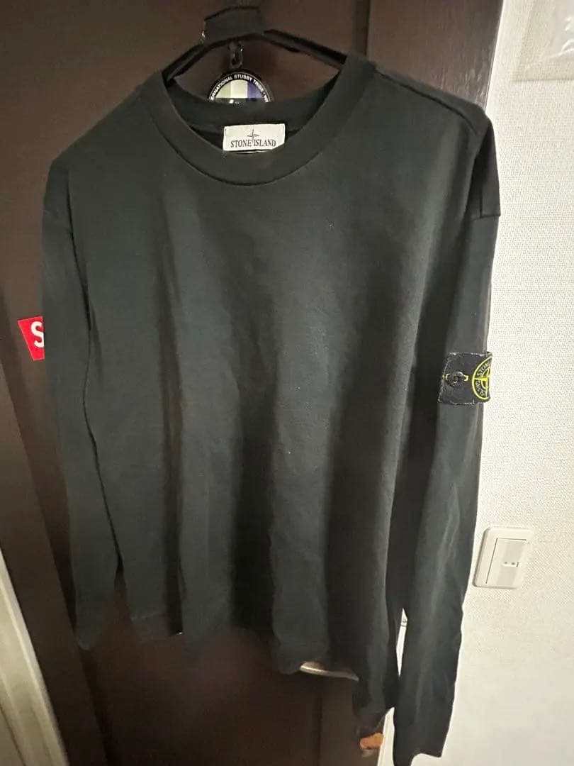 ストーンアイランド クルーネック トレーナー 黒