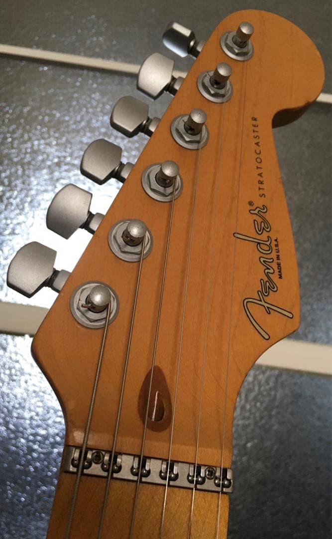モ*コ様 【改造あり】Fender USA Deluxe Strat Plus
