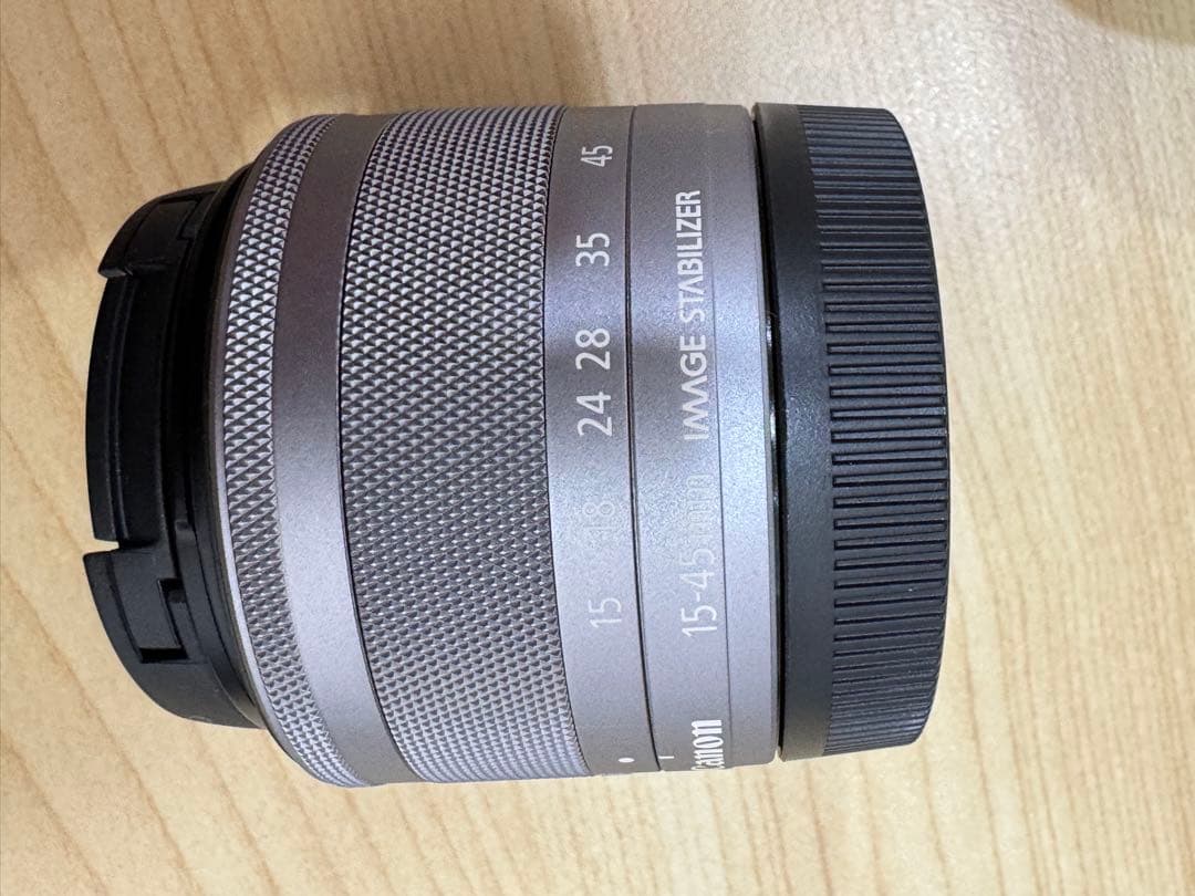 Canon EOS M200 ミラーレスカメラ 15-45mm レンズセット