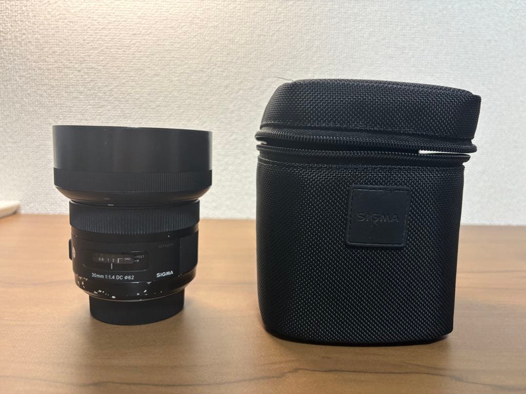 SIGMA 30mm F1.4 DG HSM ニコンFマウント