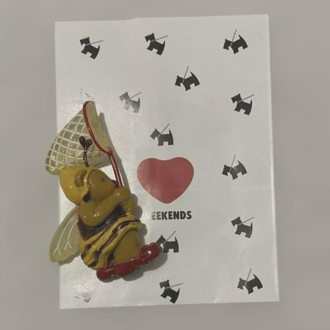 ウィークエンズ weekends くまブローチ