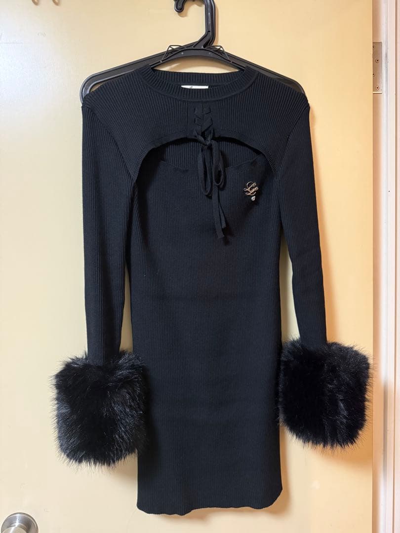 kia♡　ニットワンピース　ブラック