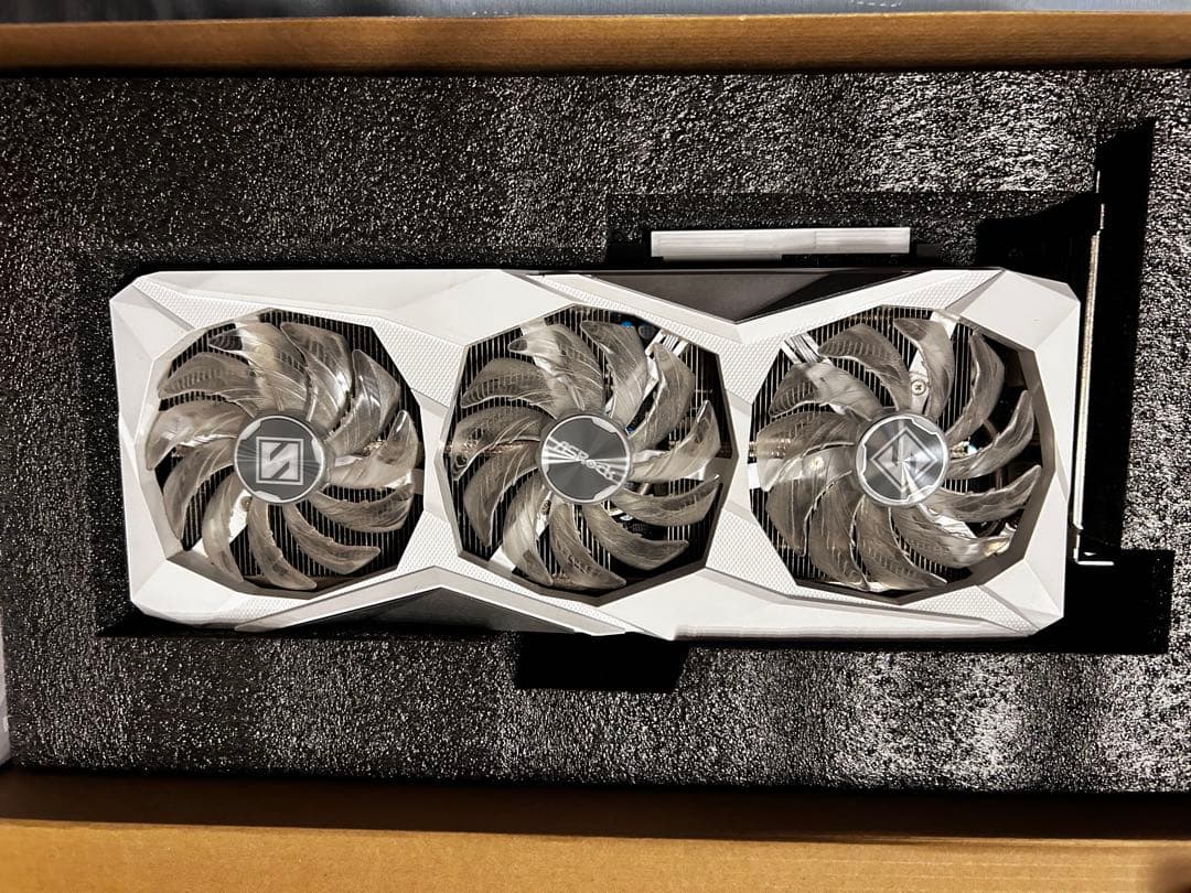 グラフィックボード・グラボ・ビデオカード AMD radeon RX 6650 XT Steel Legend