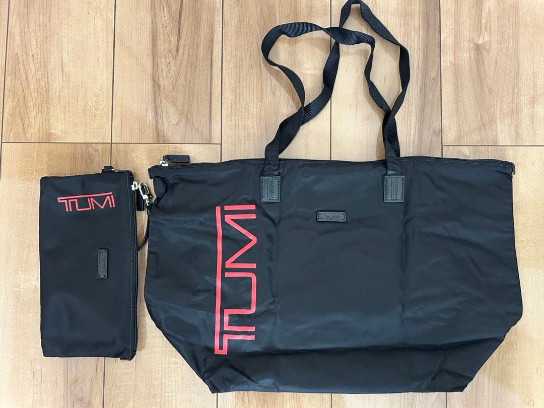 TUMI ジャストインケース トートバッグ