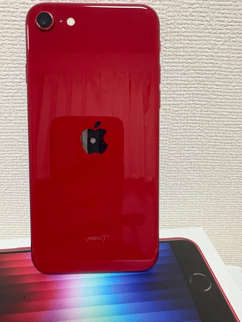 ふじさま専用　iphone se3 64gb