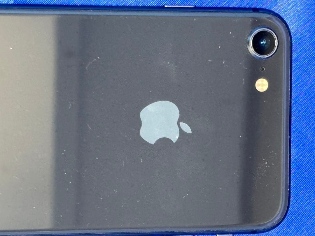 ● iPhone 8 64GB MQ782J/A docomo判定結果：○