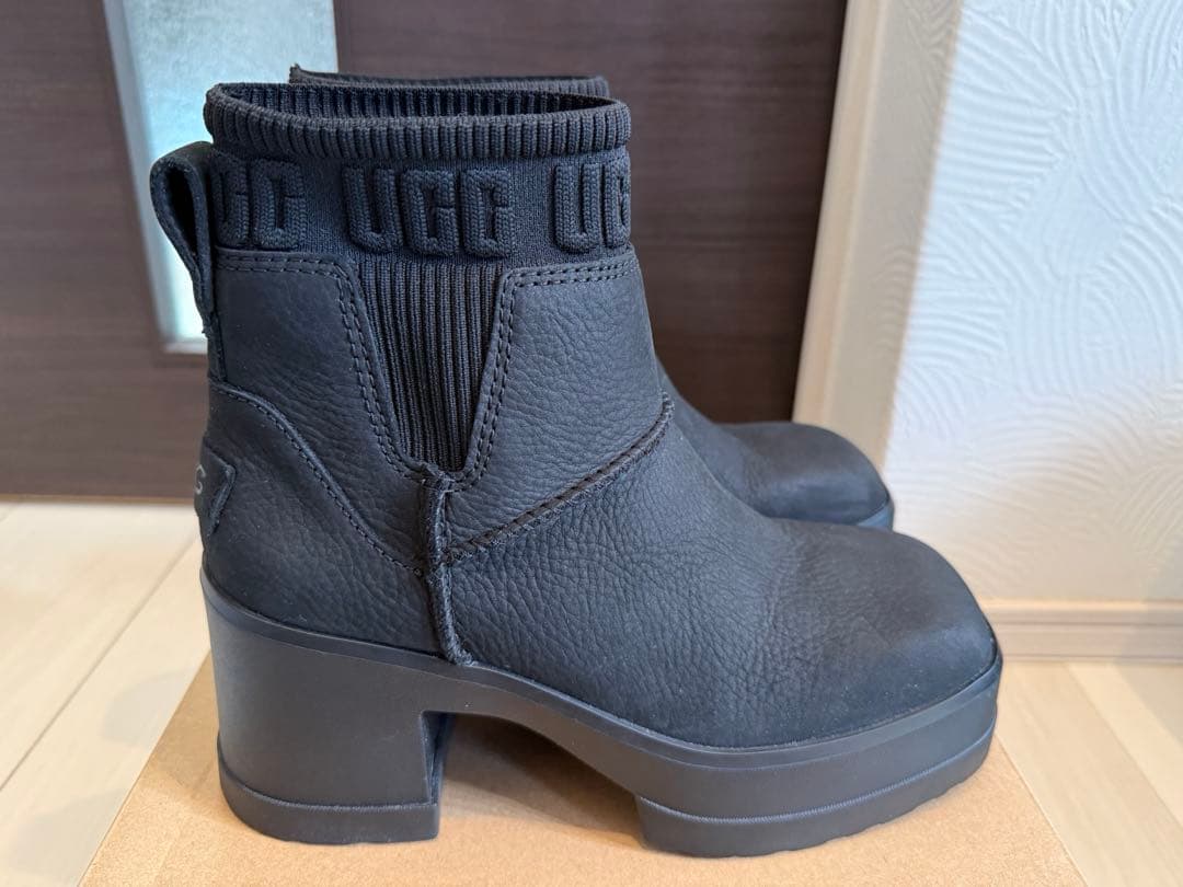 UGG モクシーチェルシー Moxy Chelsea
