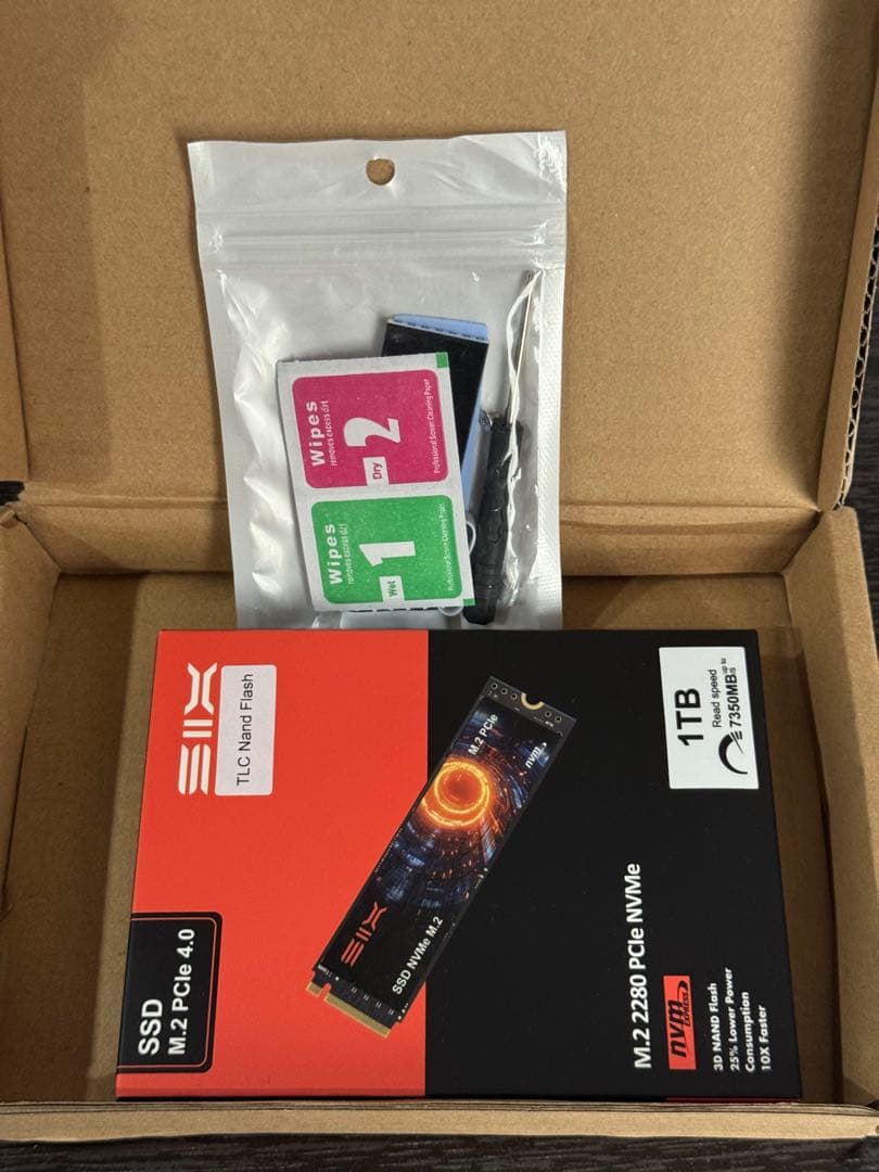 【新品】SIX NVMe M.2SSD PCIe Gen4x4 1TB 2280