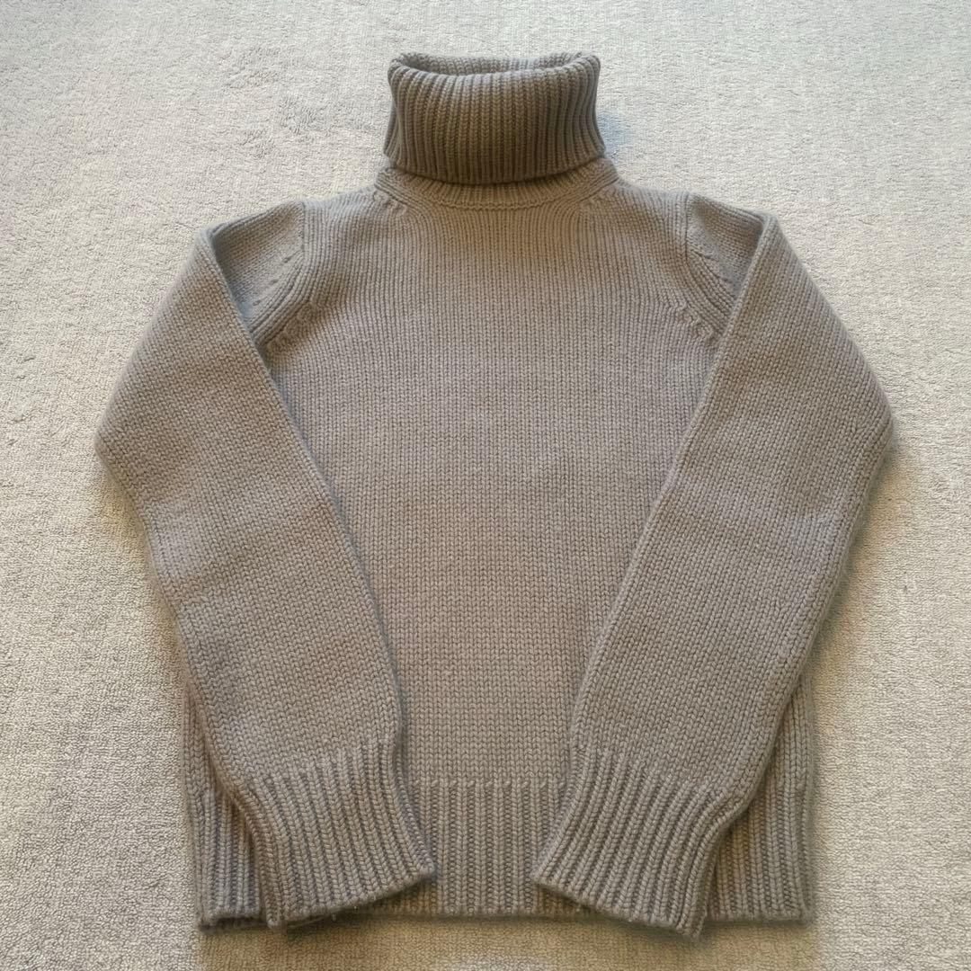 本日17時迄限定価格ブラミンク　タートルニット　カシミヤ100% クリーニング済