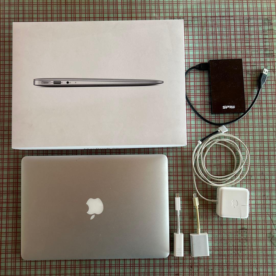 MacBookAir(Model A1466) オプション品 2012年頃に購入