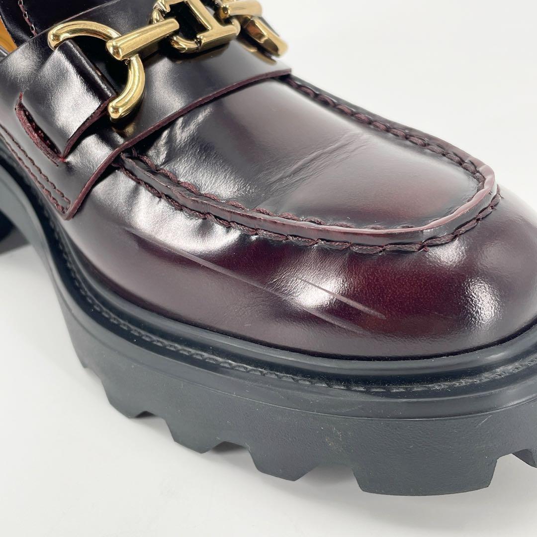 美品　トッズ　T金具　ローファー　革靴　ヒール　厚底　バーガンディ　レザー