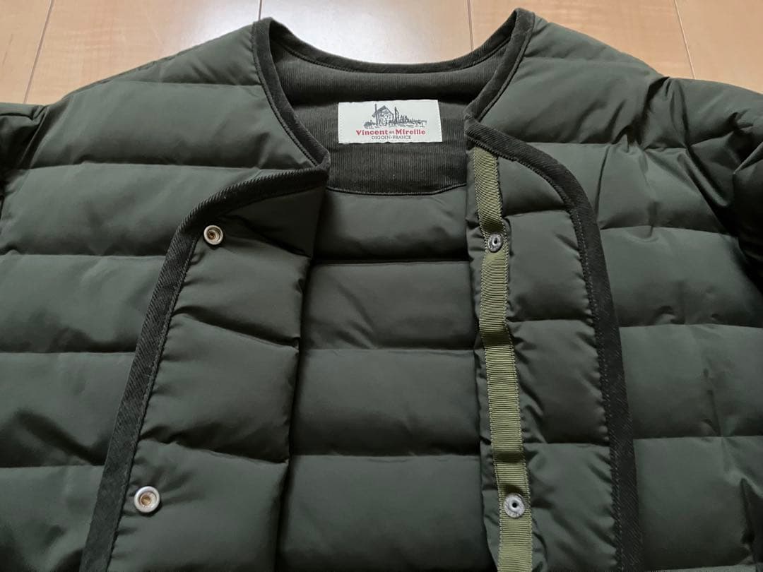ヴァンソンエミレイユ　ダウンコート　カーキ
