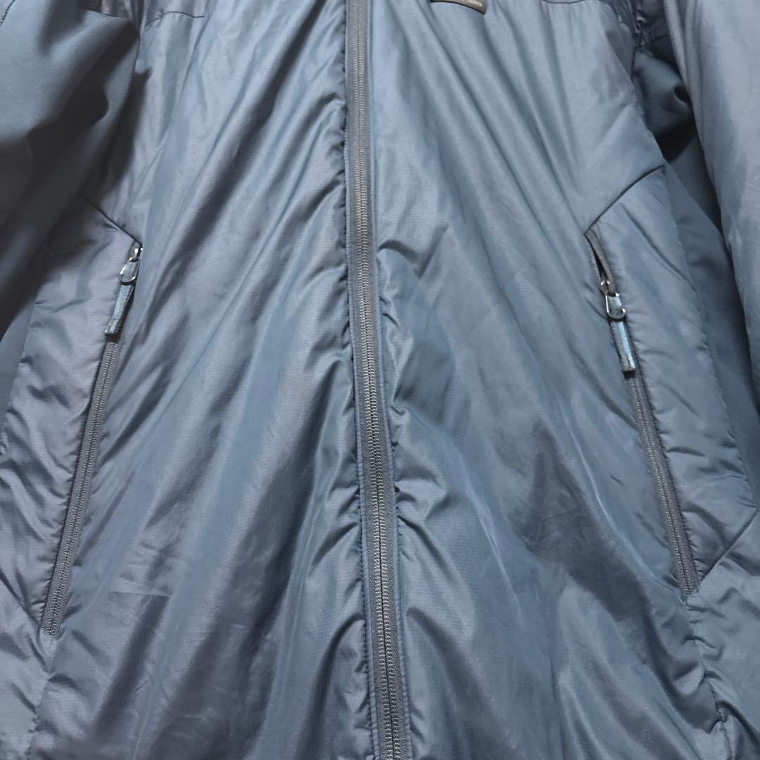 最終価格ARC'TERYX ネイビー 中綿　ナイロンジャケット