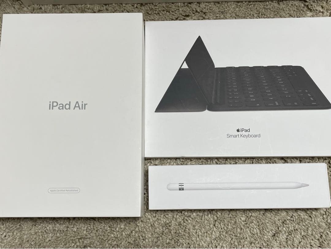 iPadAir smartkeyboard ApplePencil 別売り可
