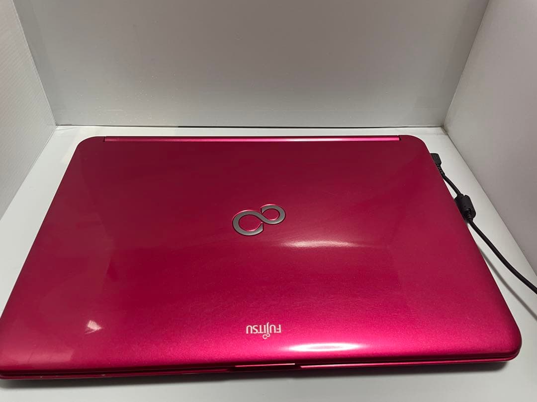 【881】富士通LIFEBOOK AH54/E i3 XP office