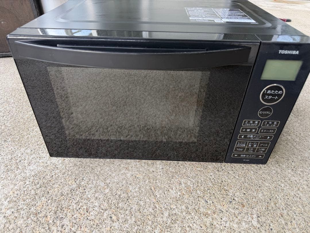 TOSHIBA フラットテーブル電子レンジ ER-40A 2024年製
