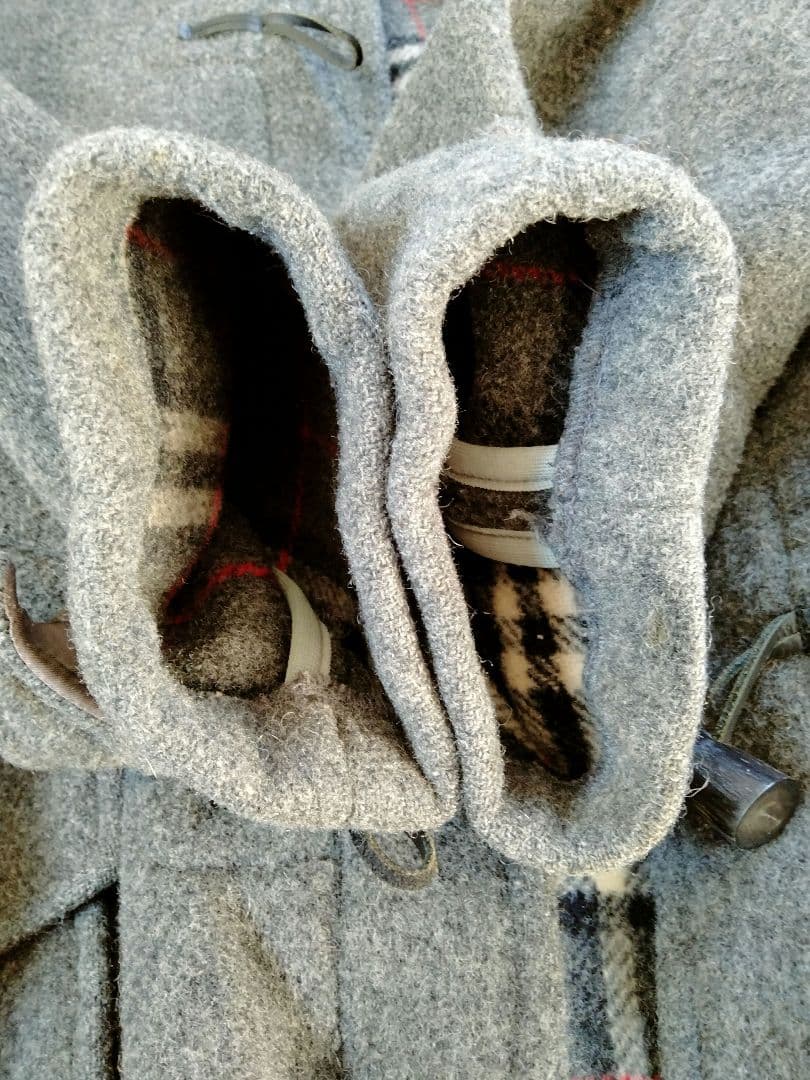 BURBERRY　バーバリーグレー ダッフルコート