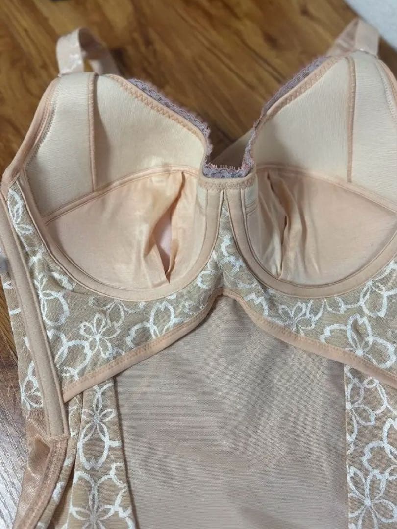 【マルコ】サクラシリーズ　　補正下着E65 3L