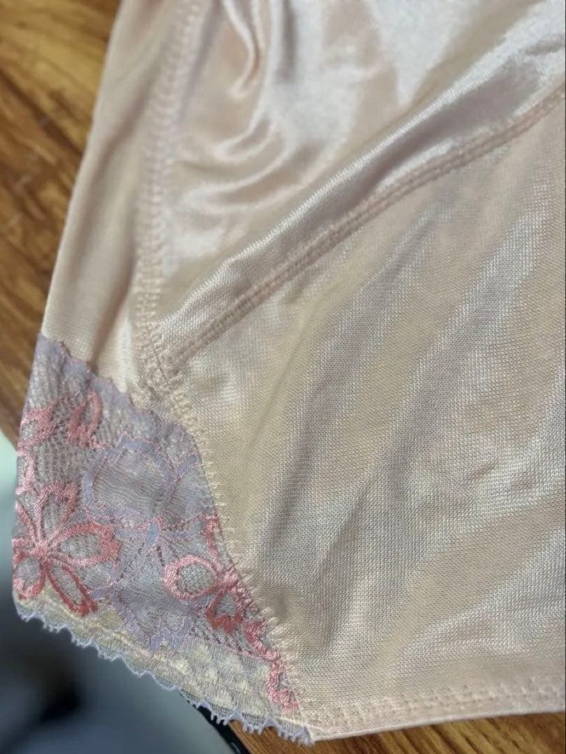 【マルコ】サクラシリーズ　　補正下着E65 3L