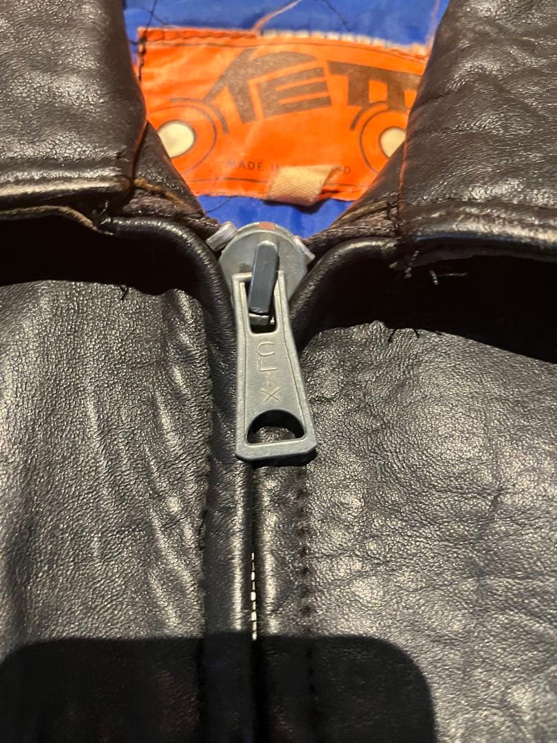 Kett（ケット）　シングルライダース