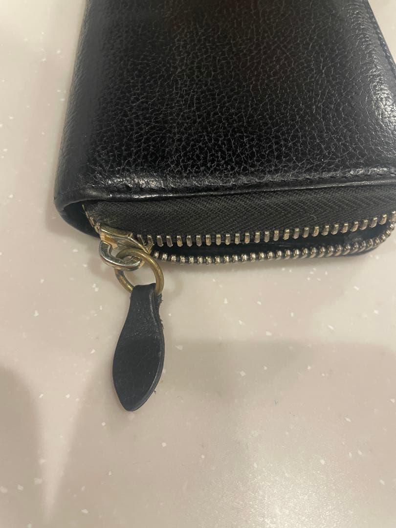 【美品】IL BISONTE 長財布 ラウンドファスナー 本革 黒 正規品