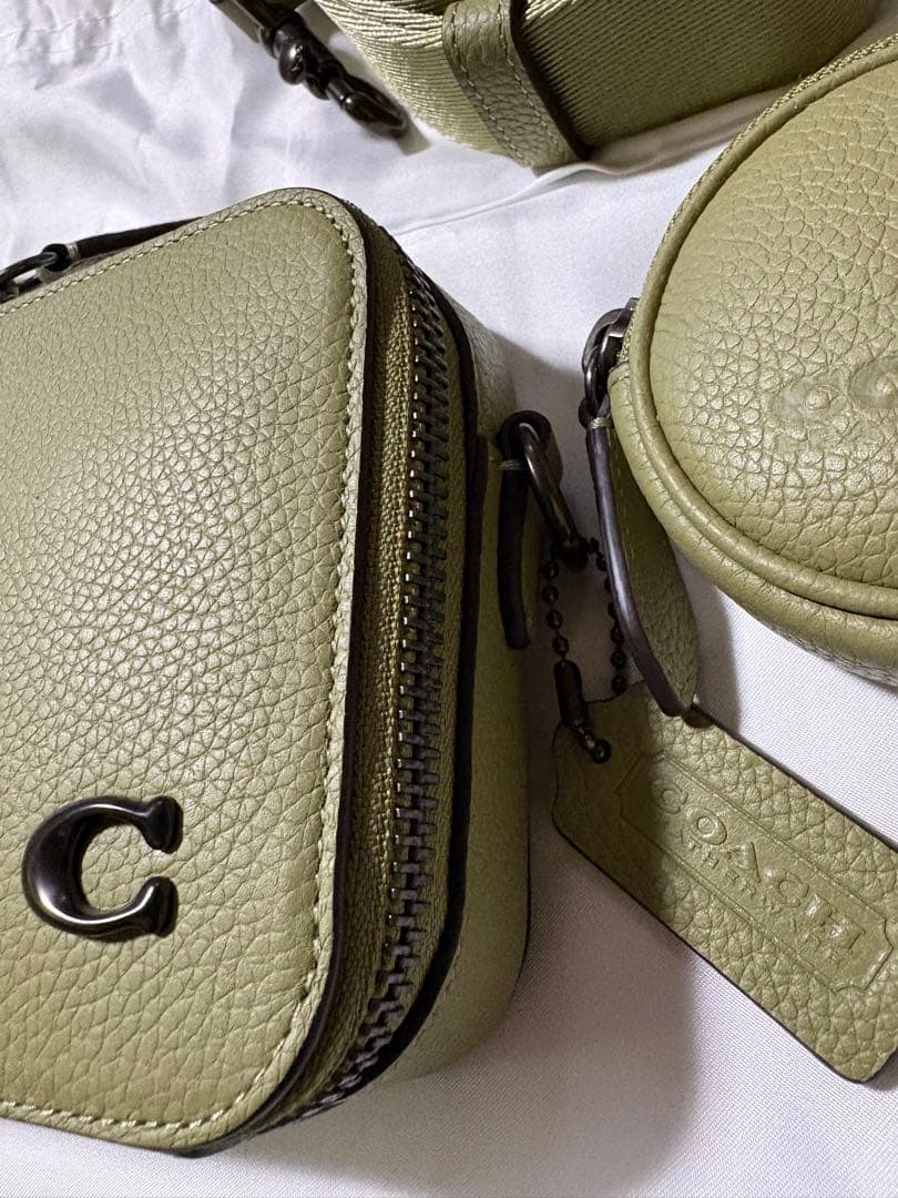 COACH チャーター スリム クロスボディ ショルダーバッグ モスグリーン新品