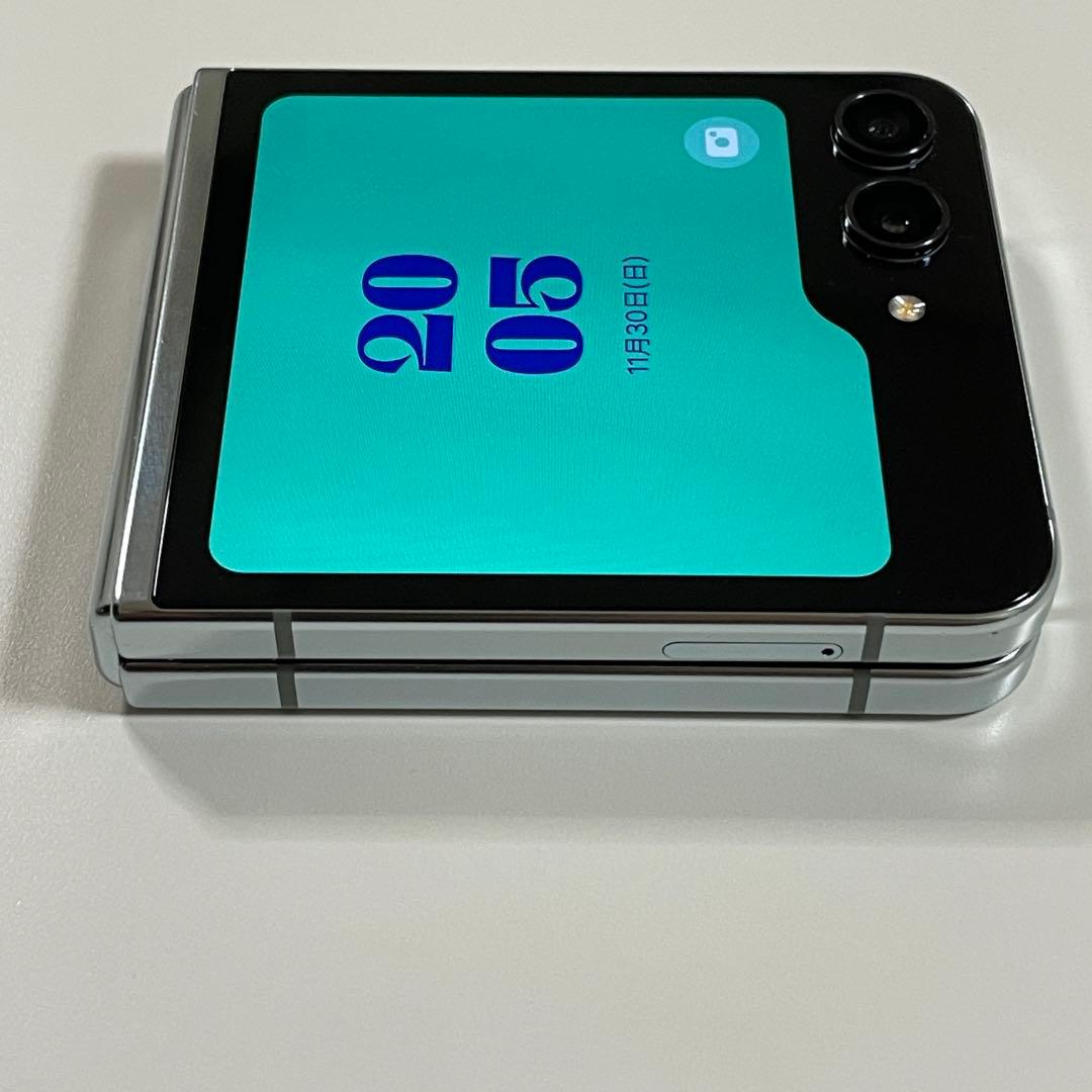 Samsung Galaxy Z Flip5 256GB ミント　SIMフリー