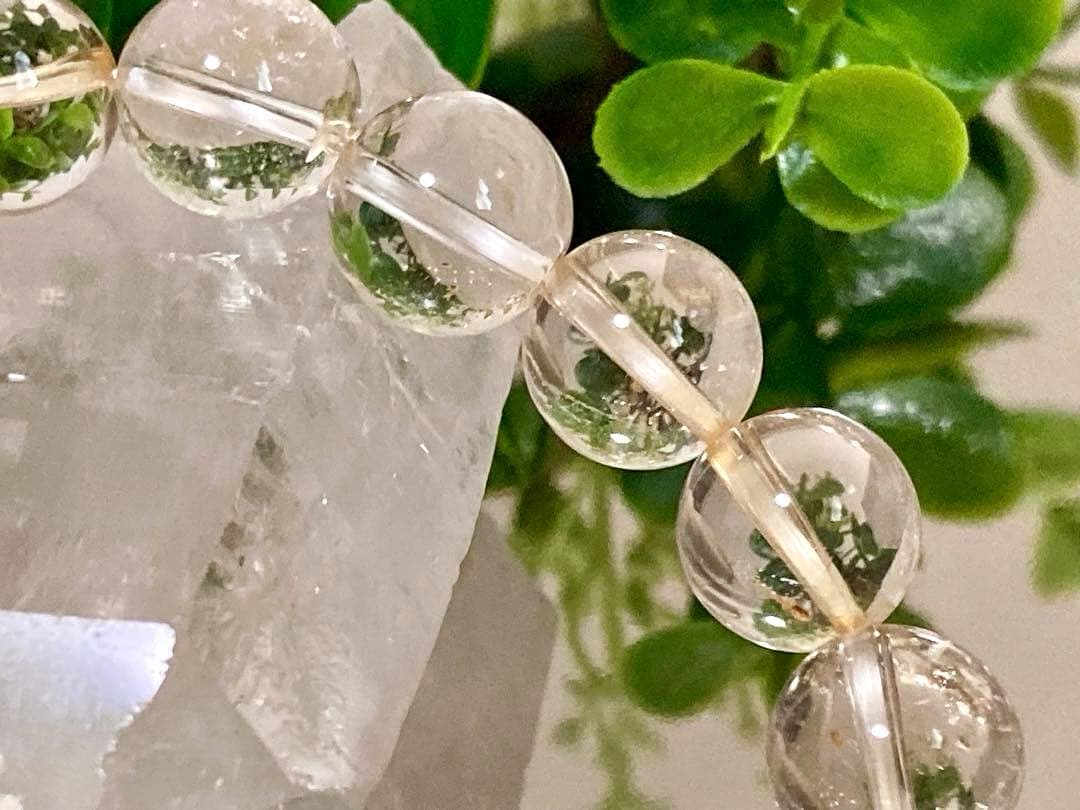 おつき　究極品質　超古代の記憶を持つ幻の水晶　ゴールデンウラルレムリアン