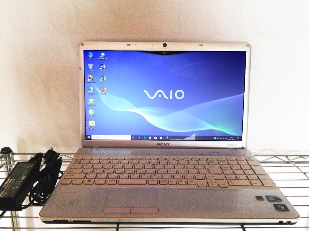 Windowsノート本体 SONY VAIO VPCEB48FJ i3 SSD Office