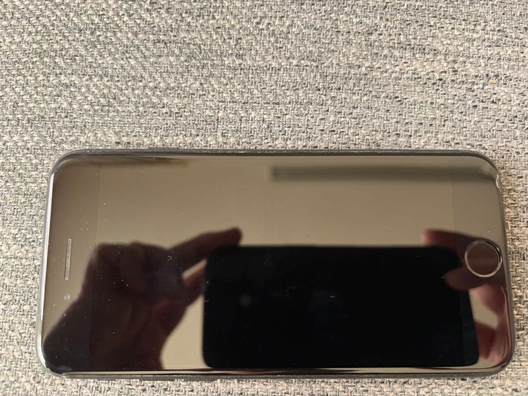 iPhone SE 第二世代 64GB ブラック SIMフリー