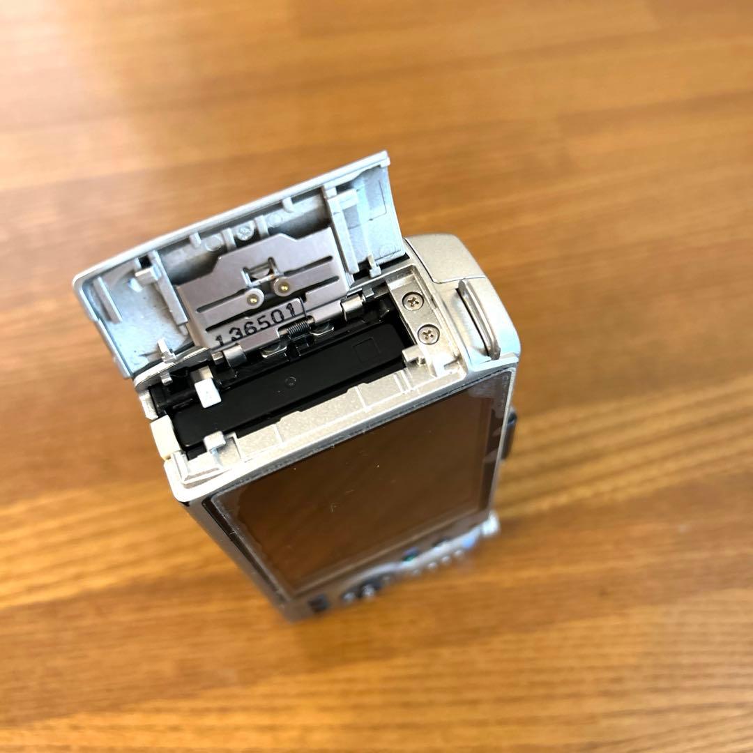 【PENTAX 】【レンズ４つ付き】ミラーレス一眼　Q7 本体　標準　トイレンズ