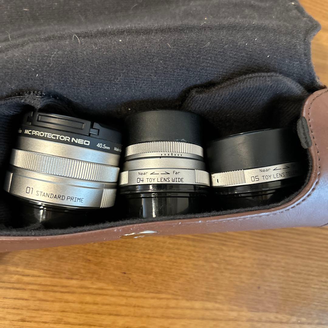 【PENTAX 】【レンズ４つ付き】ミラーレス一眼　Q7 本体　標準　トイレンズ