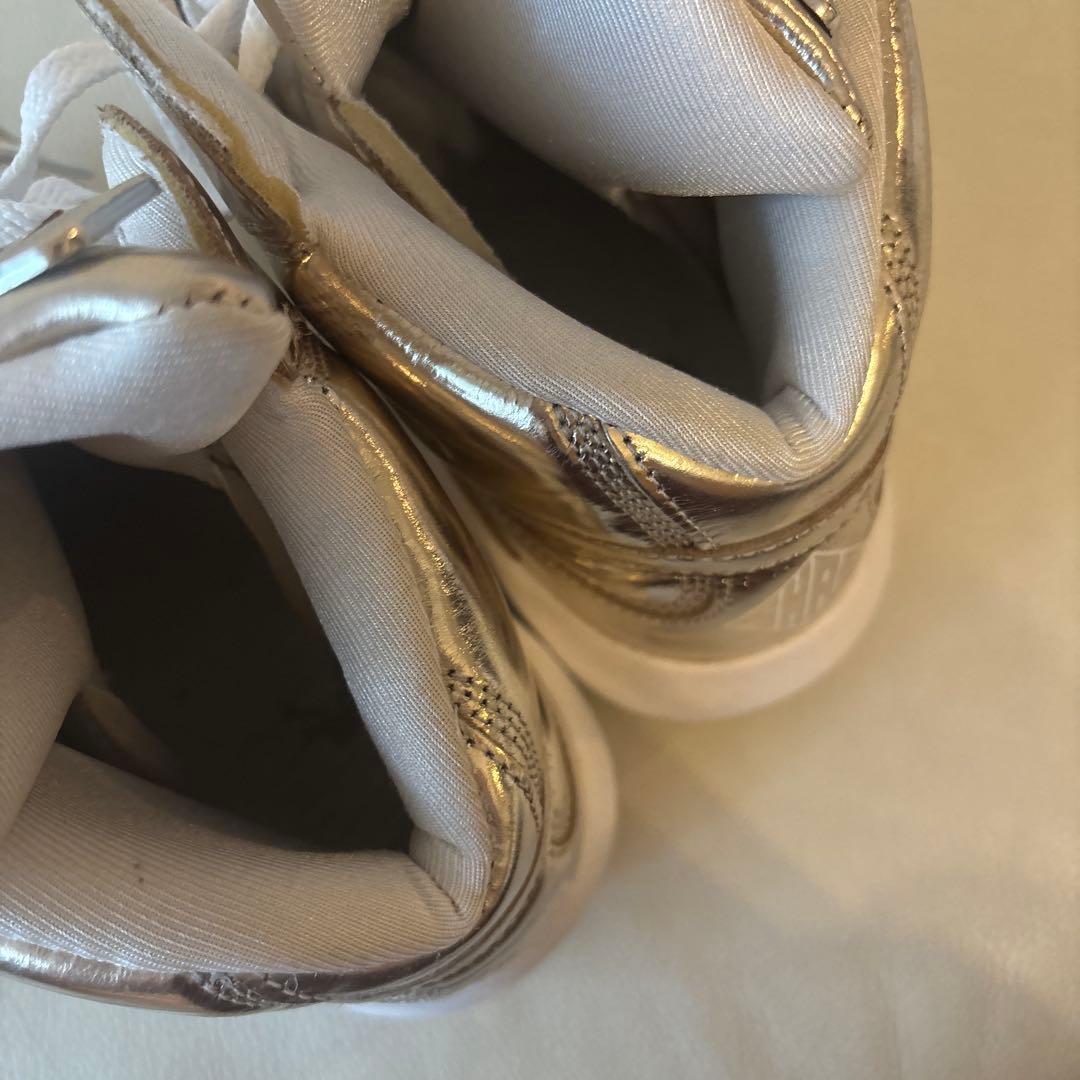 s*3様 【超レア日本未入荷】27cm シャックアタック　ゴールド